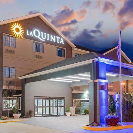 Hotel La Quinta By Wyndham Ada Esterno foto