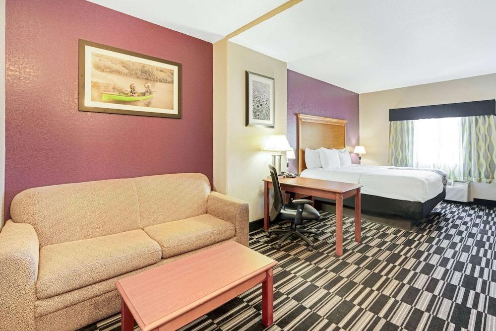 Hotel La Quinta By Wyndham Ada Esterno foto