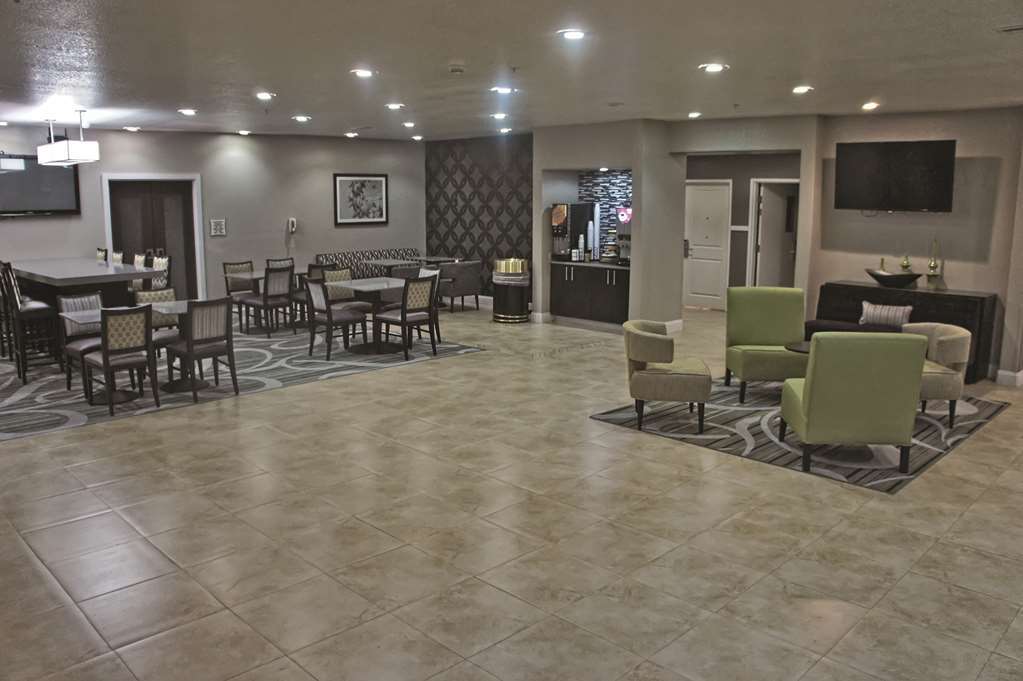 Hotel La Quinta By Wyndham Ada Interno foto